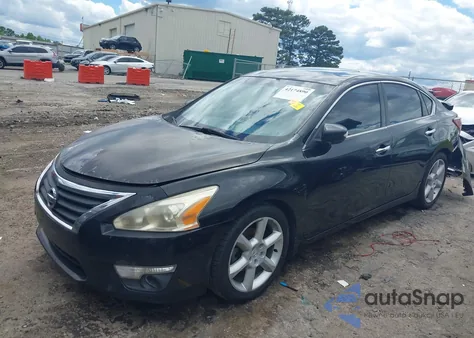 2013 Nissan Altima 2.5 Sl z USA, uszkodzony, nr VIN 1N4AL3AP1DC212649